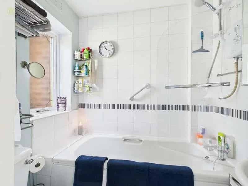 3 Bed End Terrace House For Sale