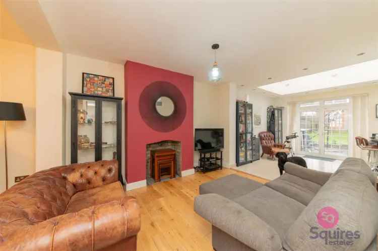 3 Bedroom Semi-Detached House Hendon