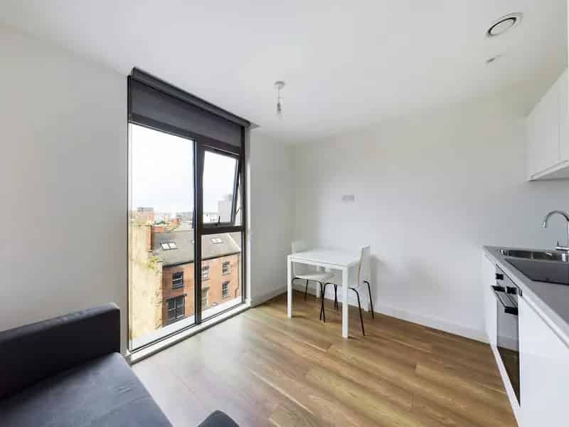 Modern Studio Apartment Liverpool City Centre Near Bold Street