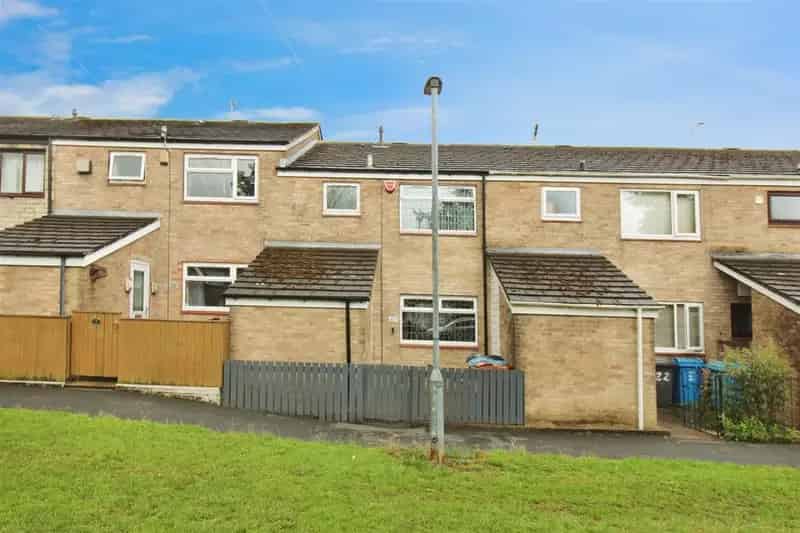 3 Bedroom Terraced House For Sale
