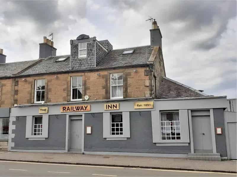Railway Inn Juniper Green Pub Accommodation Restaurant for Sale