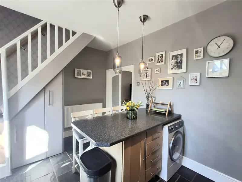 Three Bedroom Mid Terraced House in Adlington Near M61