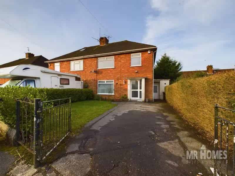 3 Bedroom Semi Detached House For Sale Cardiff