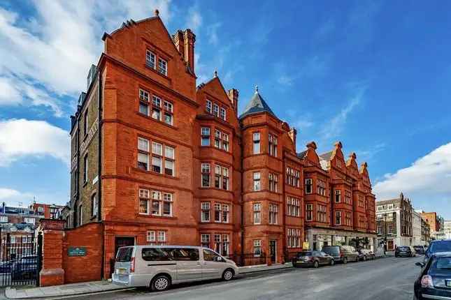 Flat for sale in Davies Street, London W1K