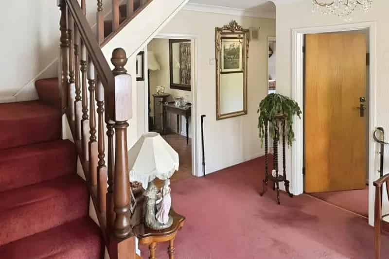 Four-Bedroom House with Planning Permission for Luxury Development
