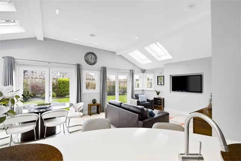 5 Bed Detached House 3 Reception Rooms Inveresk