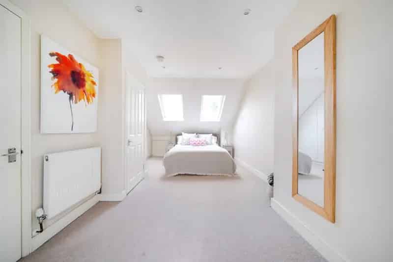 Four Bedroom Period Terrace House Near Tooting Stations