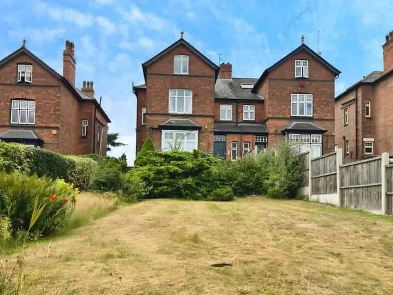 2 Bed Flat for Sale Sutton Coldfield