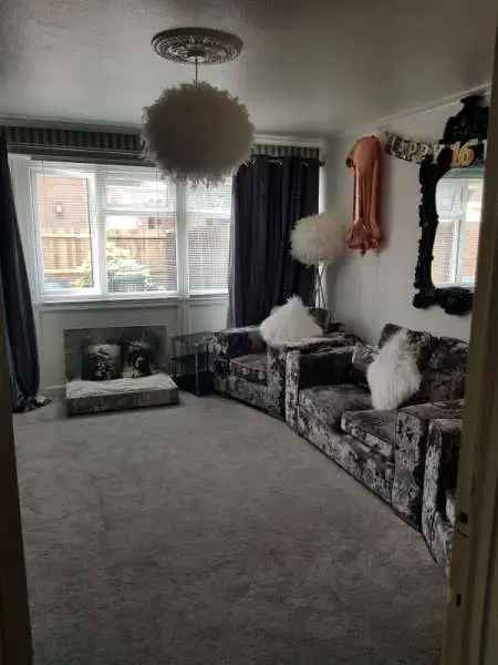 House For Rent in Birmingham, England