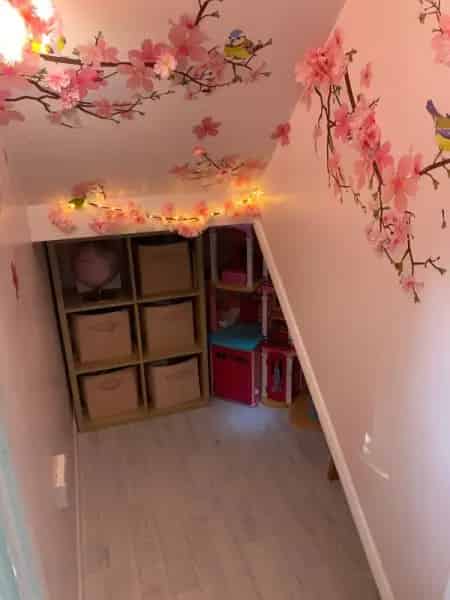 3 Bedroom House with Large Lounge and Patio Doors