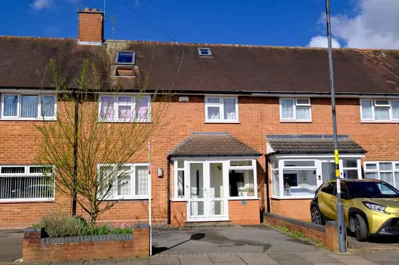 4 Bedroom Terraced House for Sale