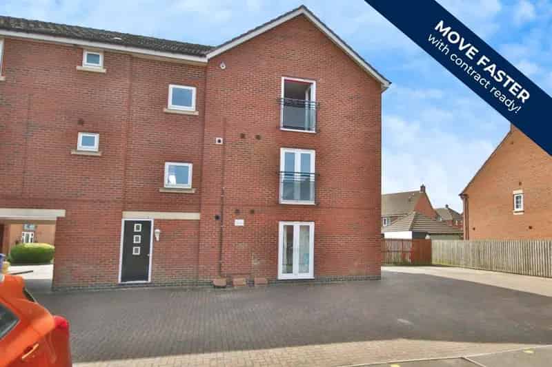 2 Bedroom Apartment for Sale - Top Floor - Allocated Parking