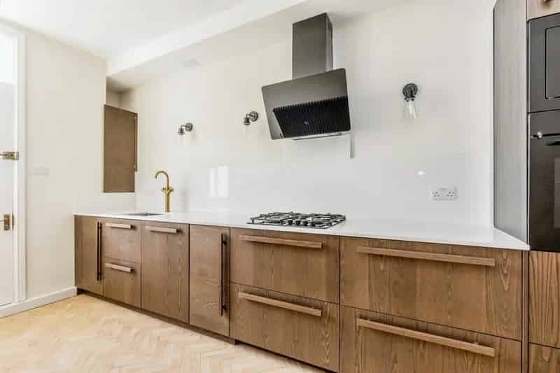 2 Bedroom Apartment for Sale Clifton Village Victoria Square No Chain