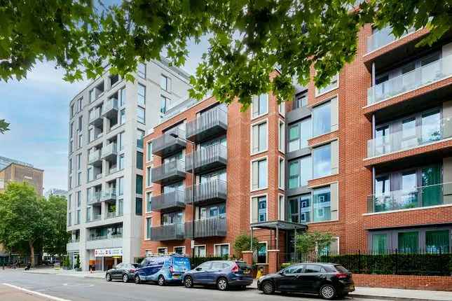 3 Bed 2 Bath Flat Hammersmith W6 - Spacious Apartment with Balcony