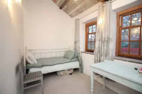 3 Bedroom Cottage on Village Green