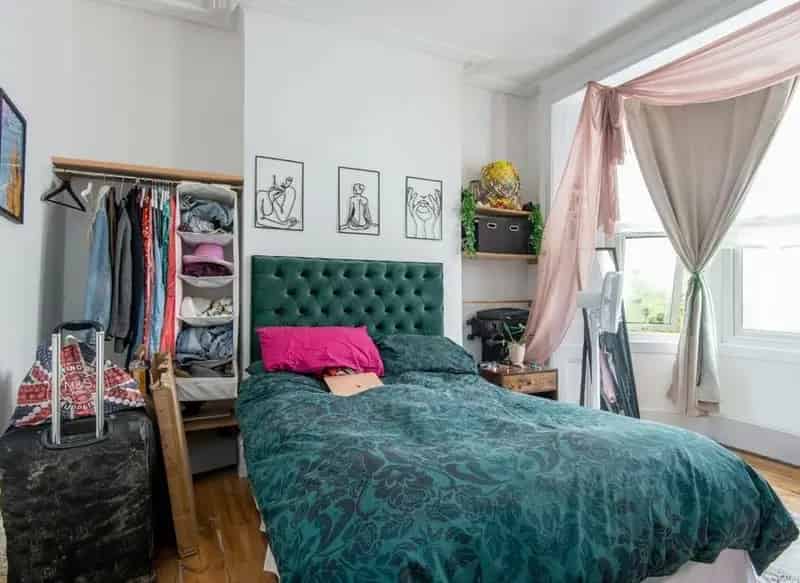 3 Bedroom Victorian Terrace Near Victoria Park