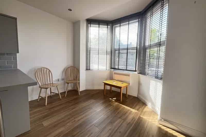 Modern One Bedroom Flat Near Great Yarmouth Beach Zero Deposit Guarantee