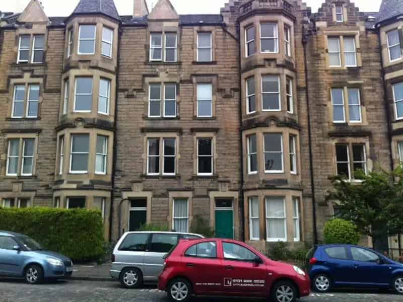 4 Bedroom Flat to Rent in Edinburgh