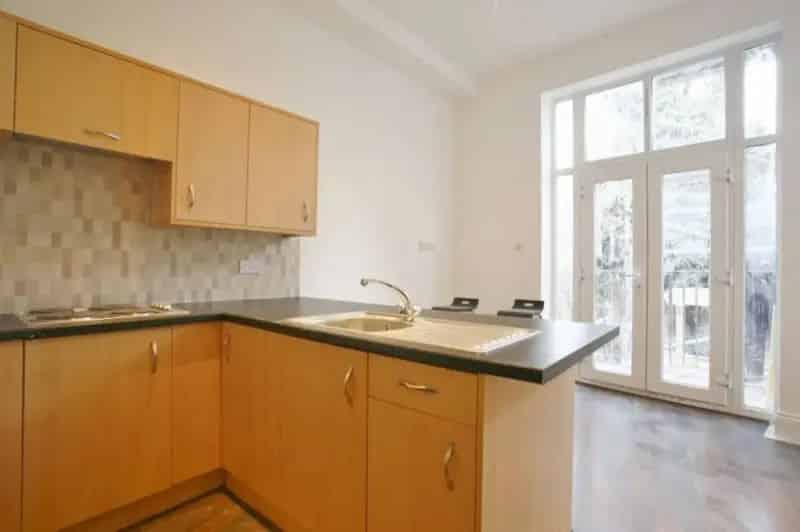 1 bedroom Flat
 To Let