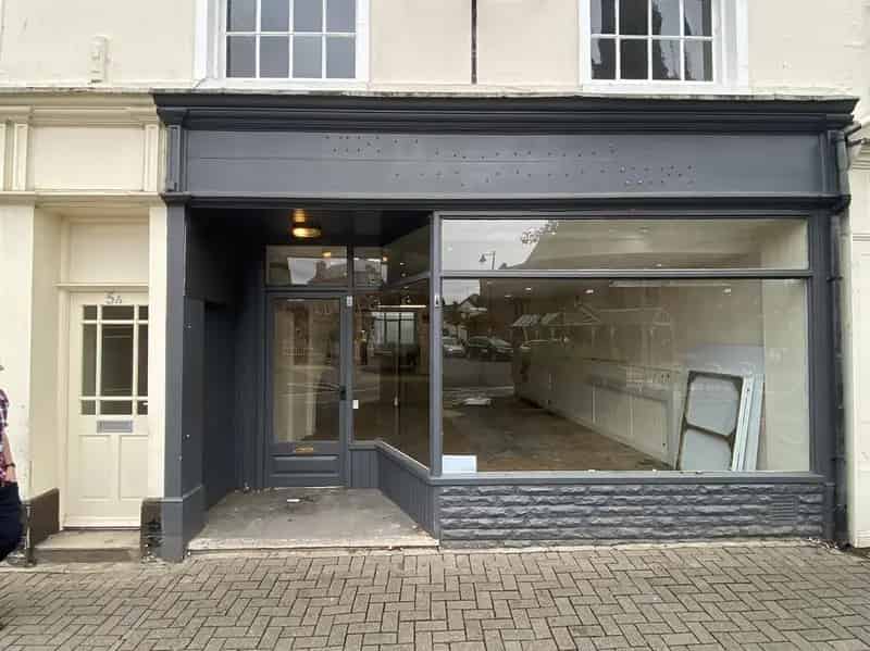 Commercial Premises To Let City Centre 1470 Sq Ft