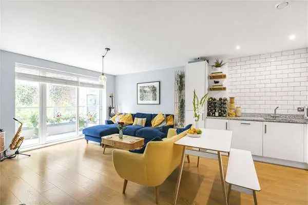 Cygnet Street, London, E1 6GW | Property for sale | Savills