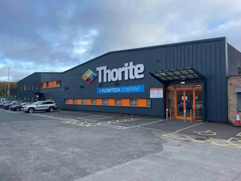 Modern Warehouse Trade Counter Office Complex