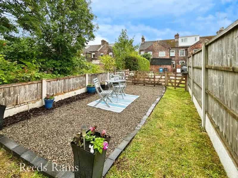 2 bedroom Mid Terrace House for sale, Widnes, Cheshire, WA8
