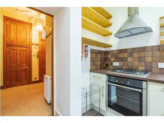 2 bedroom flat  for sale