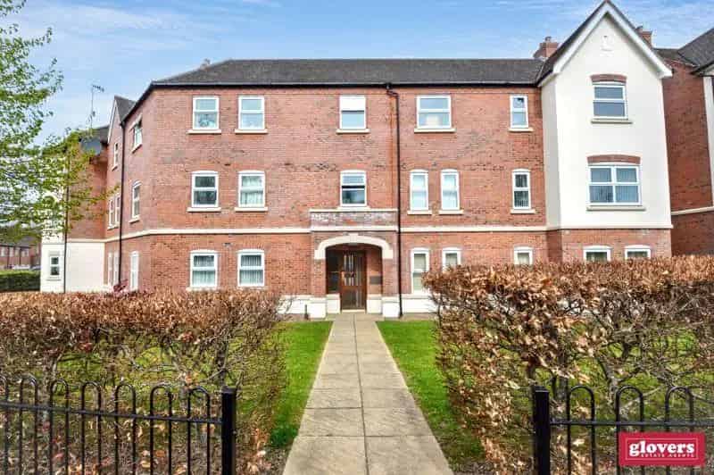 2 Bedroom Apartment for Sale