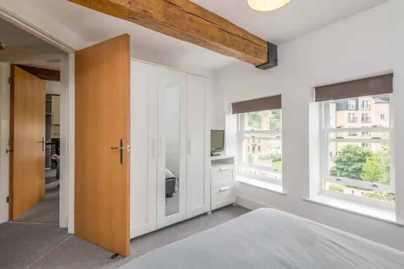 Furnished Double Bedroom Flat Available Now