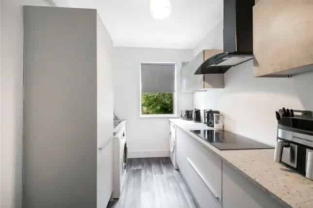 2 Bedroom Semi-Detached Villa for Sale