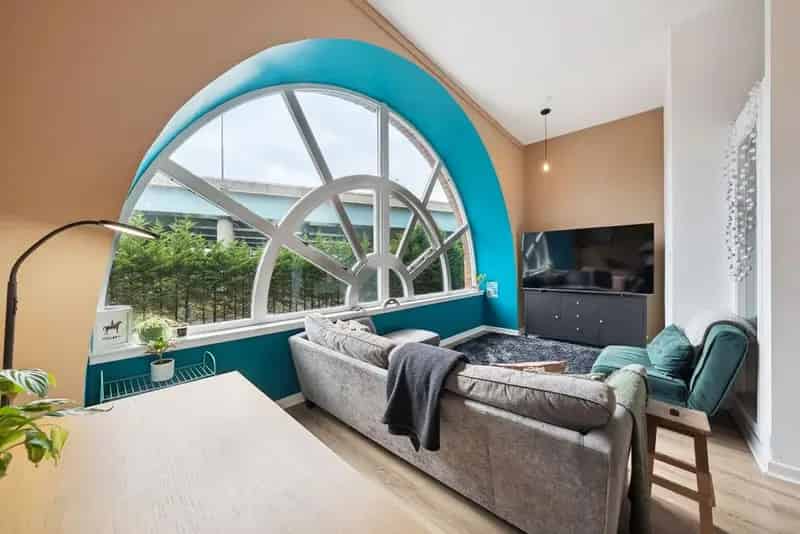 2 Bedroom Flat for Sale in Shawlands