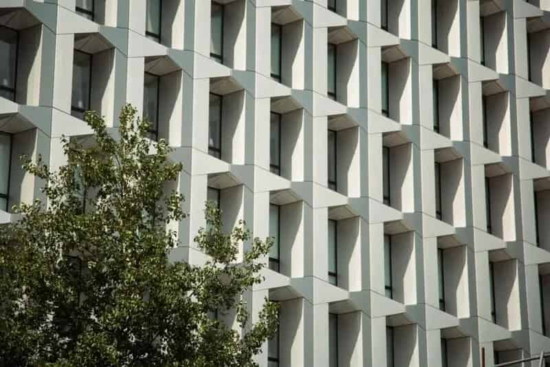 Hexagon Tower: 166000 sq ft Science Innovation Building