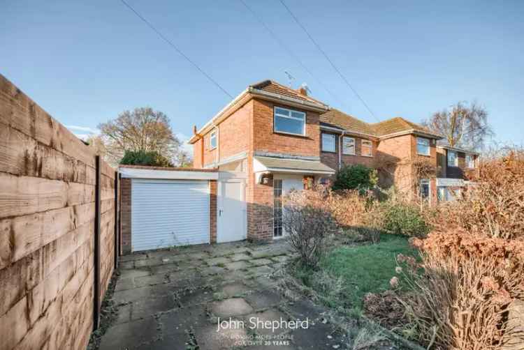 3 bedroom semi-detached house for sale