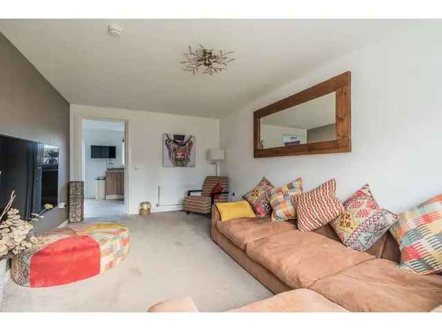 4 Bedroom Detached House For Sale South Gyle