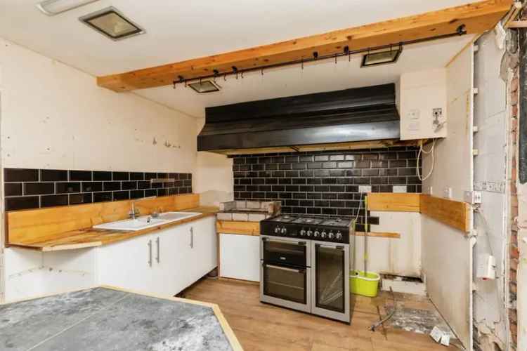 3 Bed House with Loft Conversion and Extension