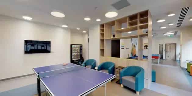 1 Room Flat 20m² Southampton Compact Ensuite Double Bed