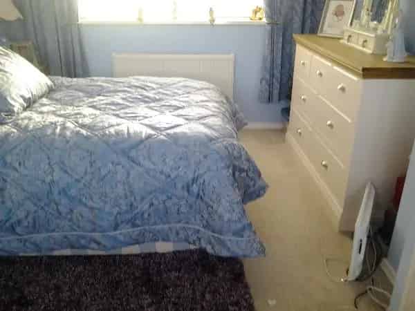 Spacious 2 Bedroom House Near Blackpool