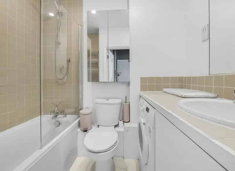 Two Double Bedroom Flat near Holland Park and Ladbroke Grove