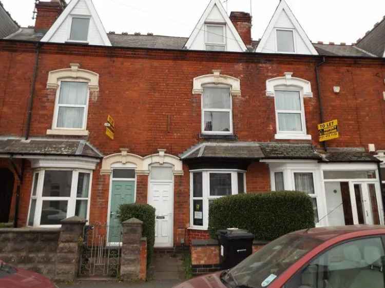 4 Bedroom Student House Near University of Birmingham