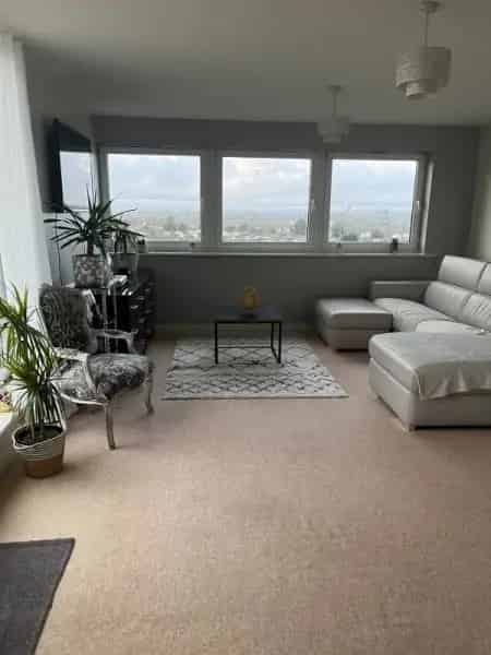 Large 2 Bed Apartment with Private Roof Terrace Eastbourne
