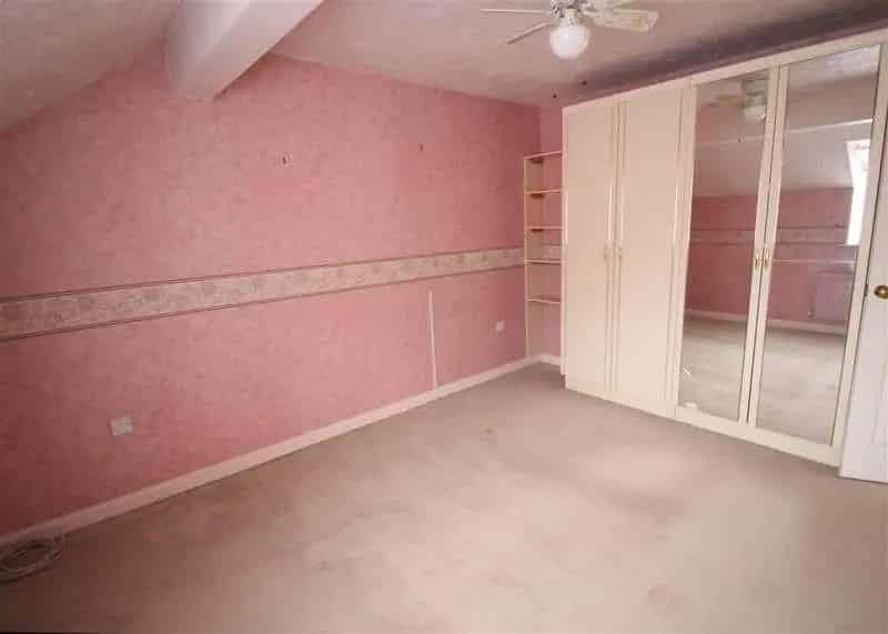 3 Bed Semi-Detached House For Sale Whitehill