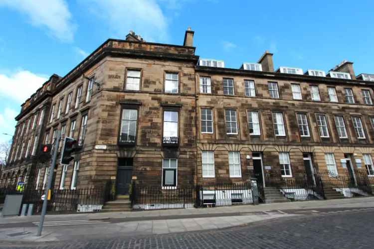 4 Bedroom Flat House to Rent in Edinburgh West End