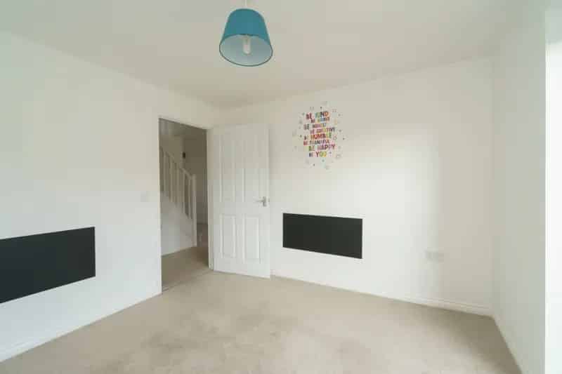 4 Bedroom House To Rent