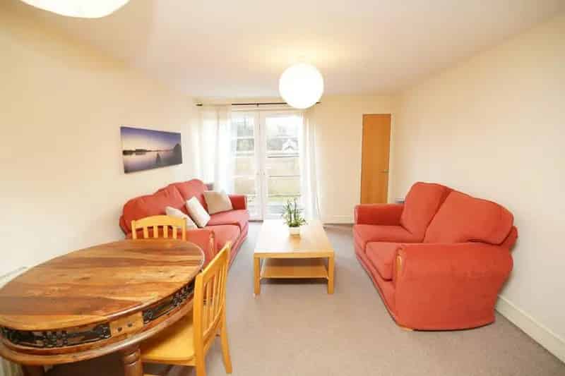3 Bedroom HMO Flat to Rent in Edinburgh