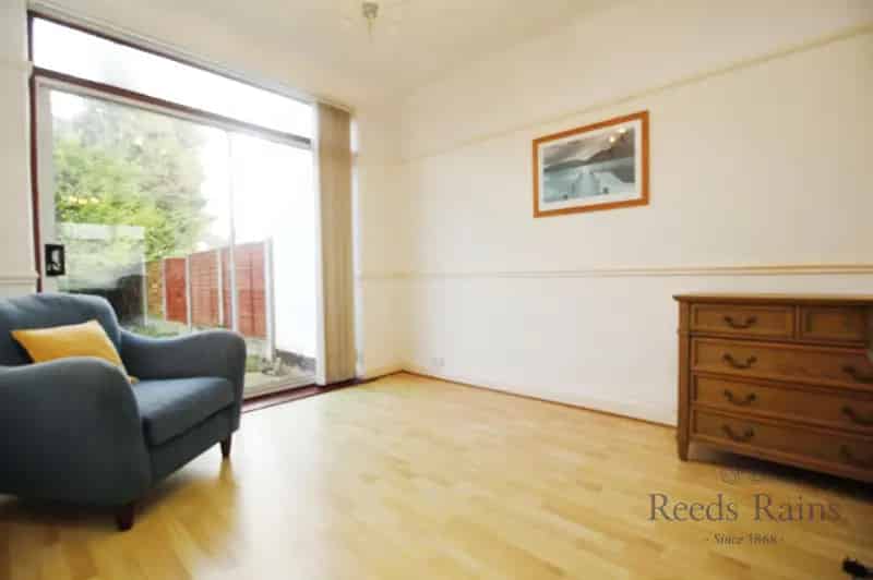 3 Bedroom Semi Detached House for Sale Knotty Ash Merseyside L14