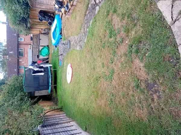3 Bed House Large Garden South Facing