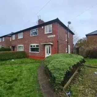 1 Room Flat in High-End Manchester House Share