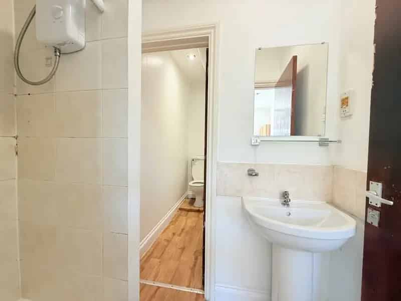 1 Bedroom Flat To Rent Available Now