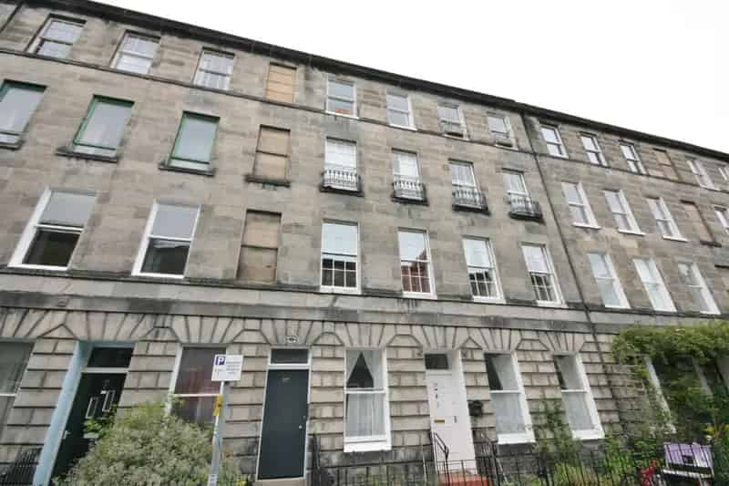 3 Bedroom Flat House to Rent for Students